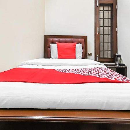 Oyo 49672 Hotel Galaxy Moradabad Zewnętrze zdjęcie
