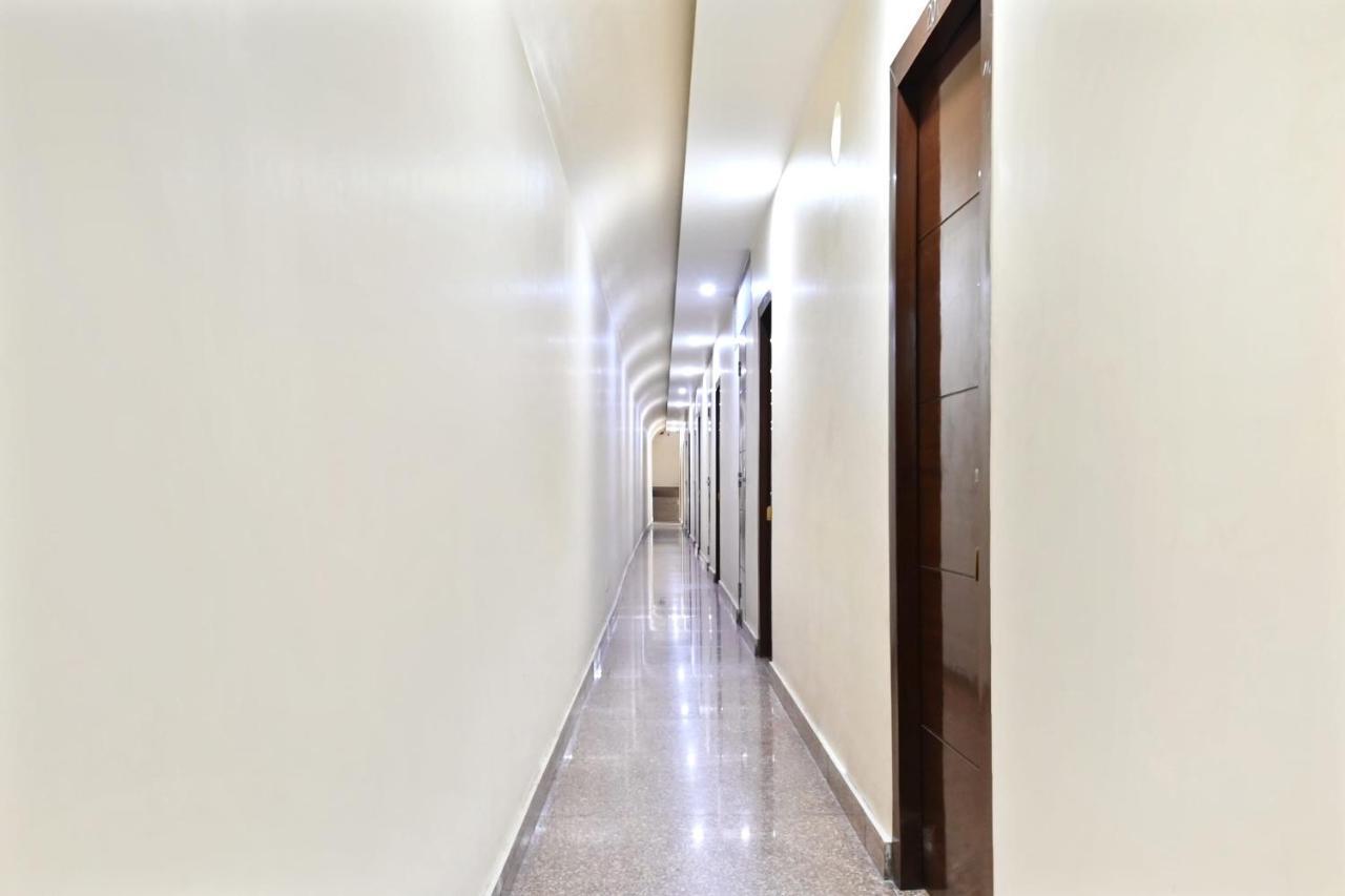 Oyo 49672 Hotel Galaxy Moradabad Zewnętrze zdjęcie