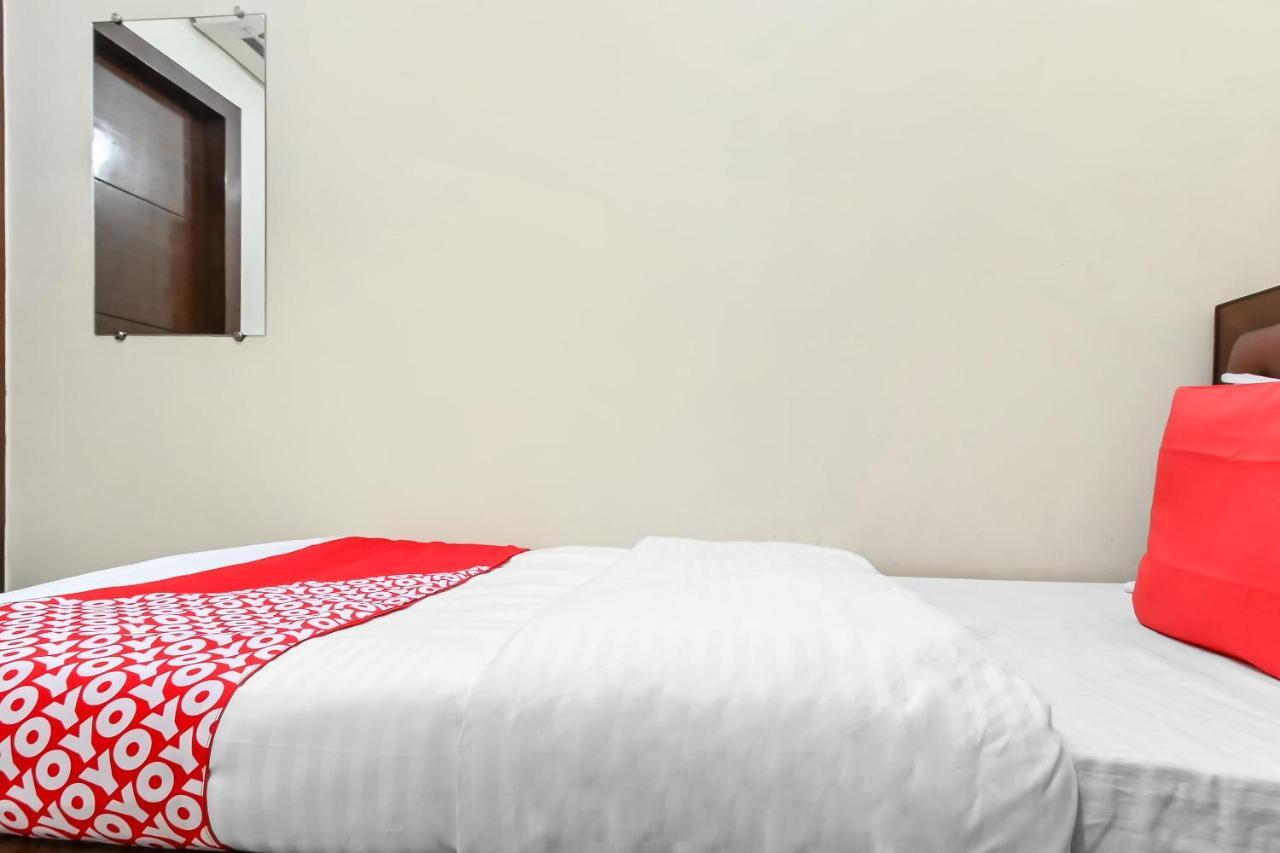 Oyo 49672 Hotel Galaxy Moradabad Zewnętrze zdjęcie